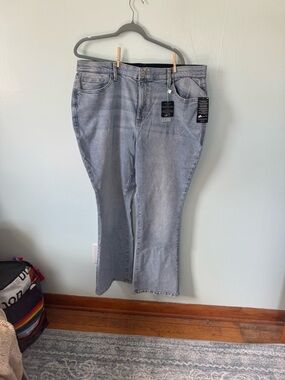 LuLaRoe Sand Dune Flare Jeans